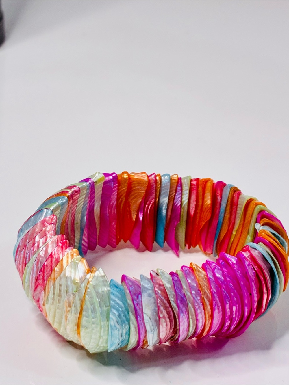 Source Unknown Multicolor Shell Disk Stretch Bracelet - Picture 7 of 16